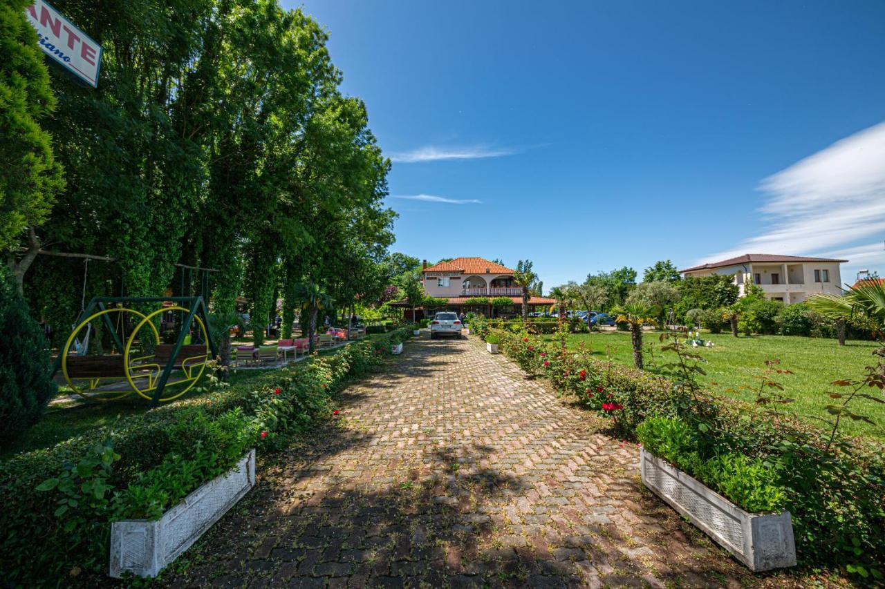 Sebastiano Resort Лежа Экстерьер фото